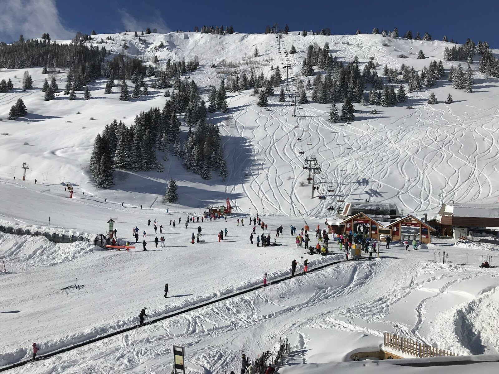 The compact ski station of Auris en Oisans above the Romanche valley