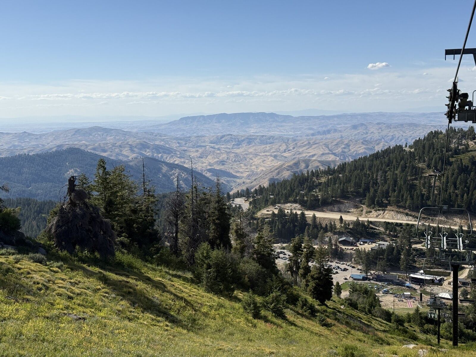 Snowy slopes of Bogus Basin in Idaho