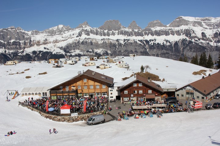 Families on the gentle groomed slopes of Flumserberg