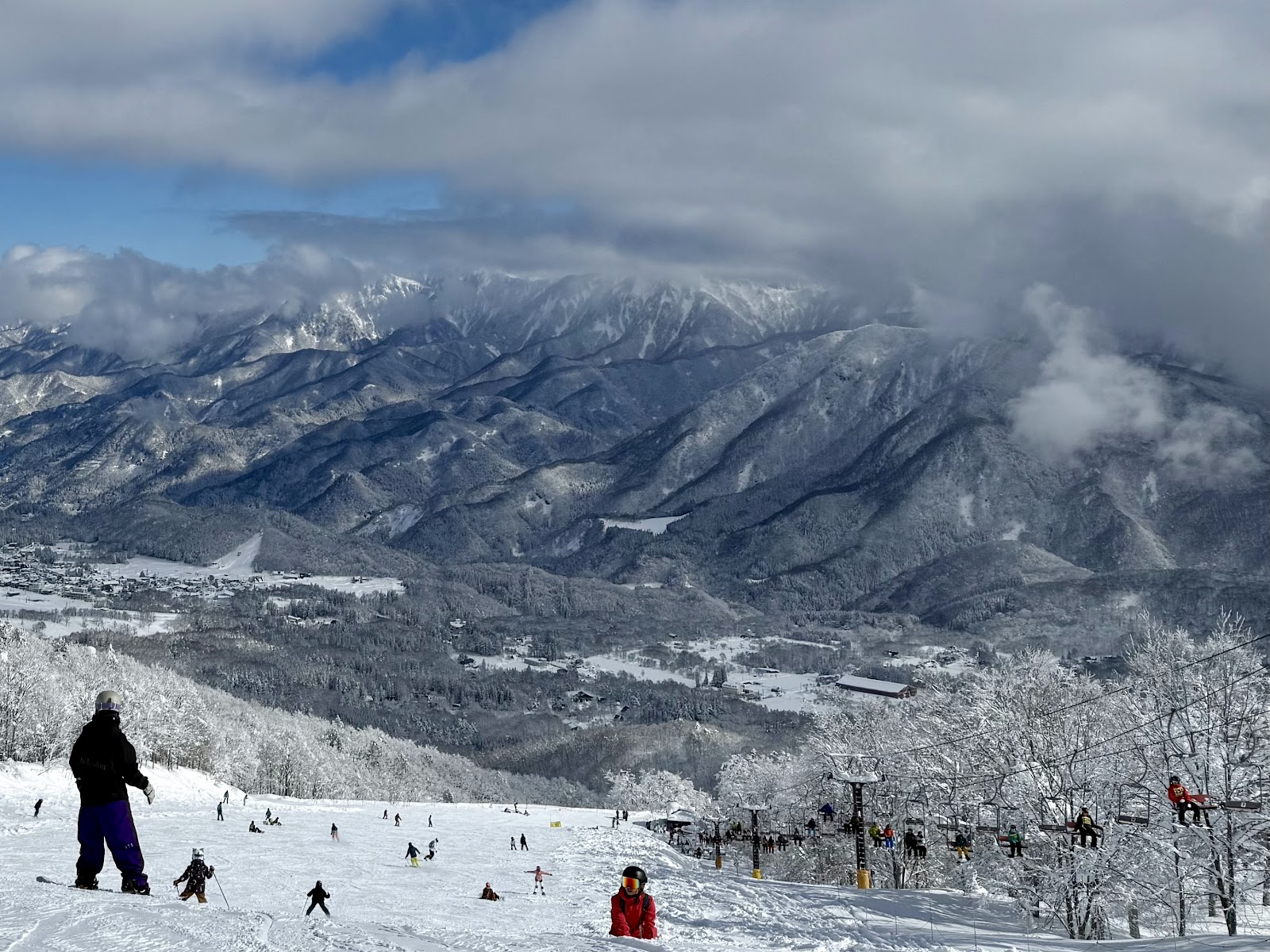 The Mountain Harbor viewing deck and cafe above Hakuba Iwatake