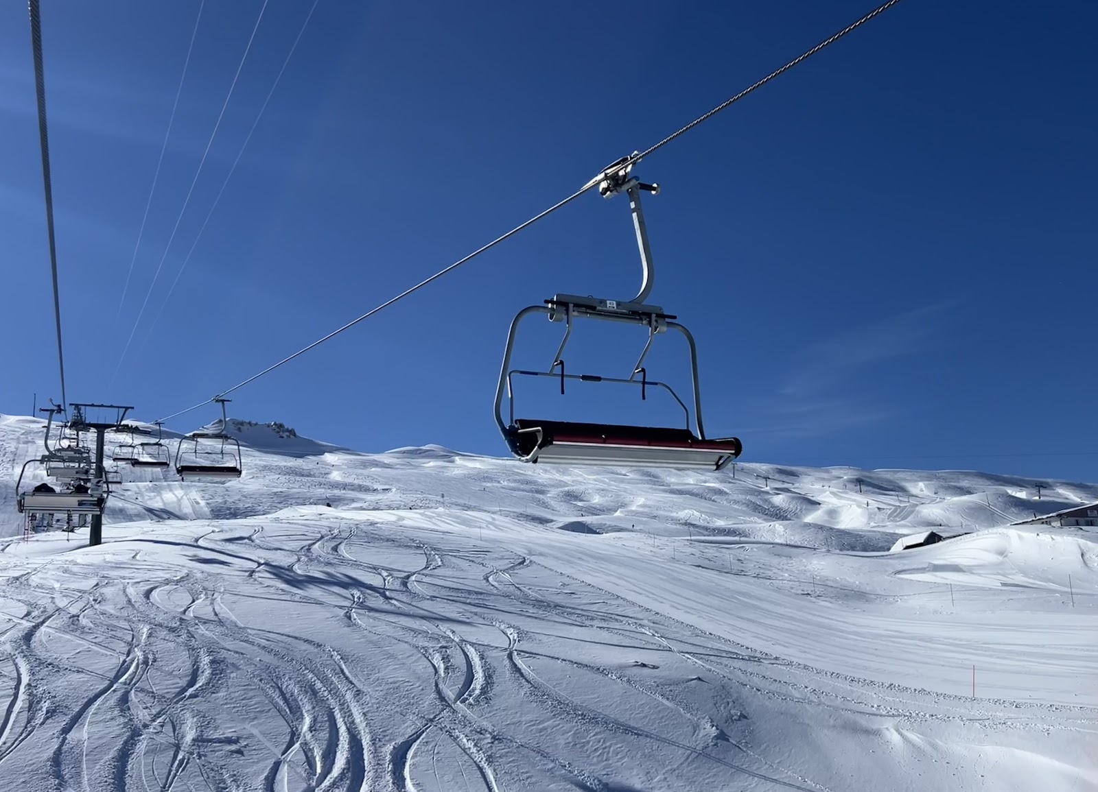 Well groomed pistes at Hoch Ybrig on a clear winter day