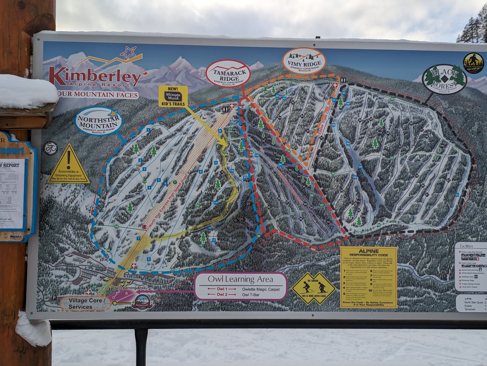 The sunny snowy slopes of Kimberley Alpine Resort in British Columbia