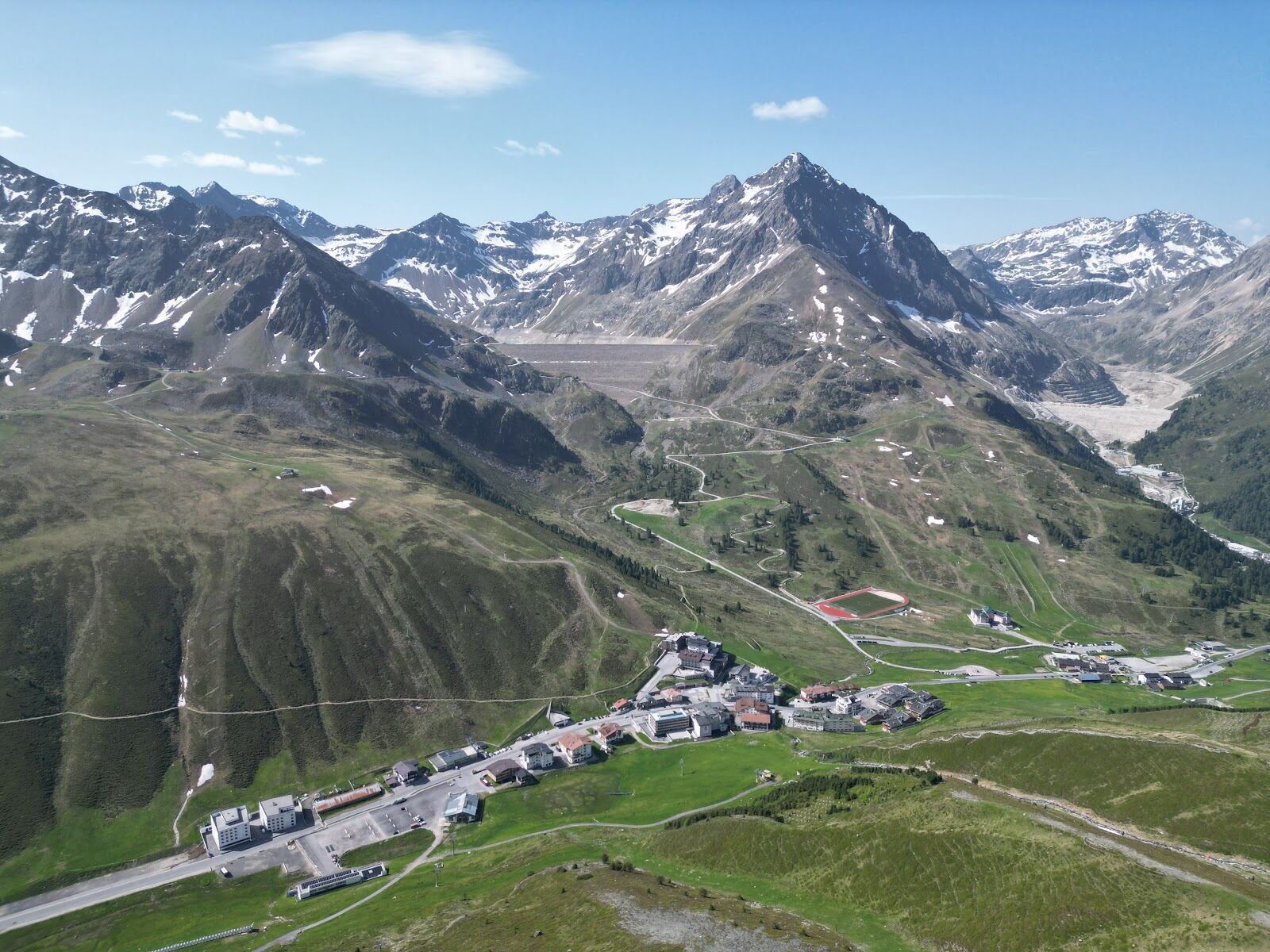 Ski in ski out hotels beside the snow covered pistes of Kuhtai