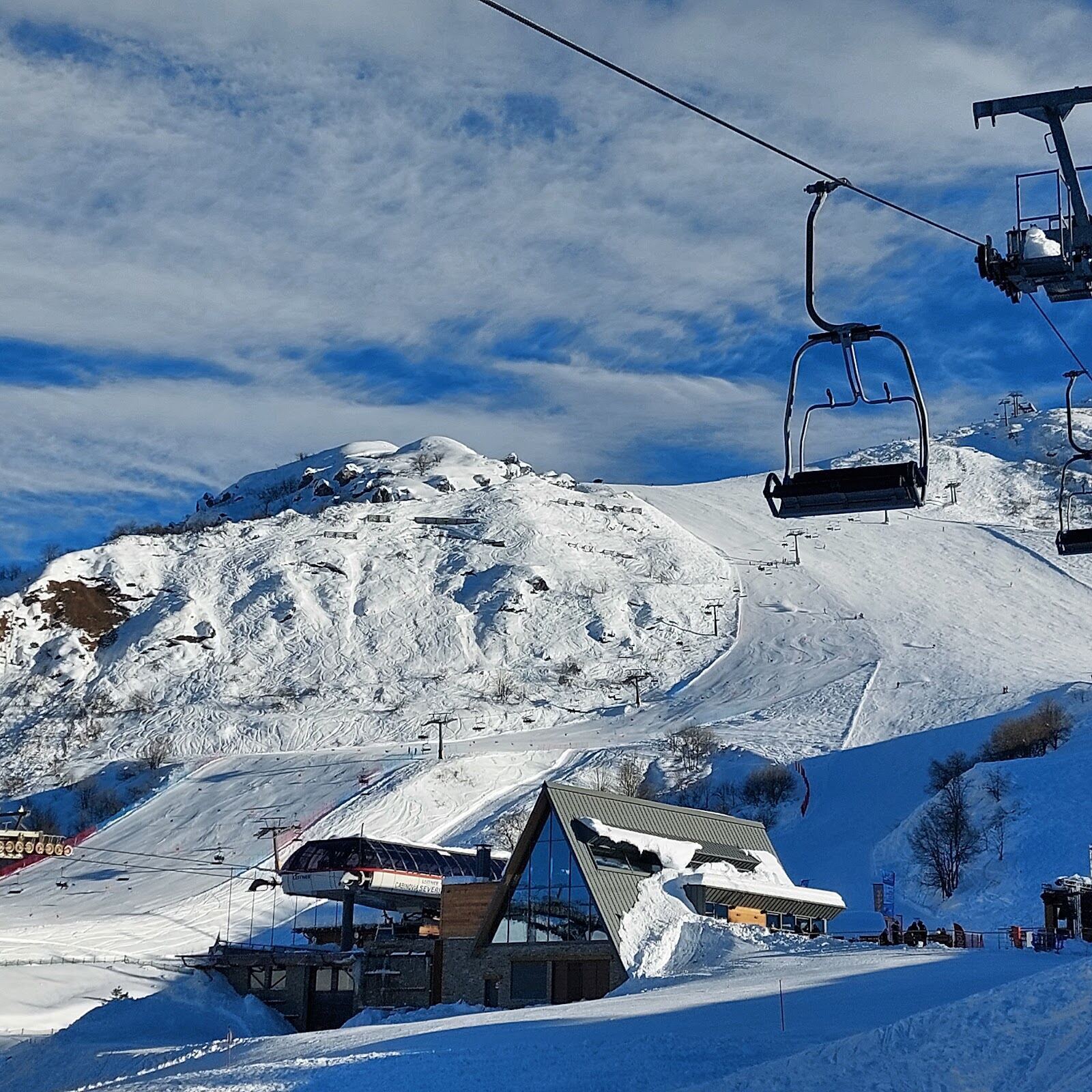 Sunny family pistes on the Riserva Bianca above Limone