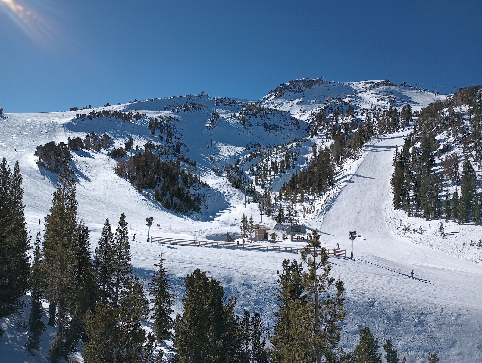 The snowy Eastern Sierra peaks around Mammoth Mountain in California