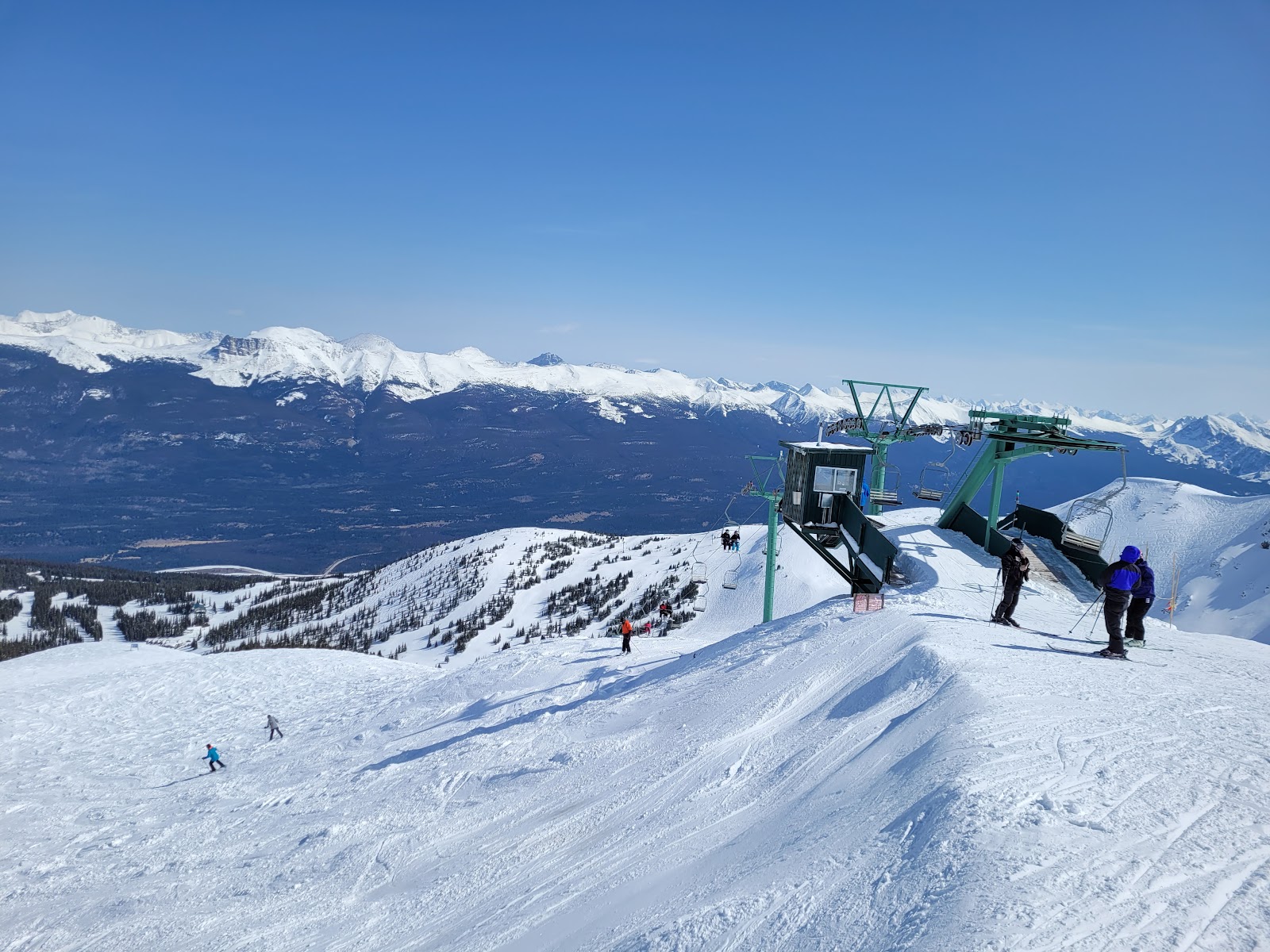 High open snowy terrain at Marmot Basin near Jasper in Alberta