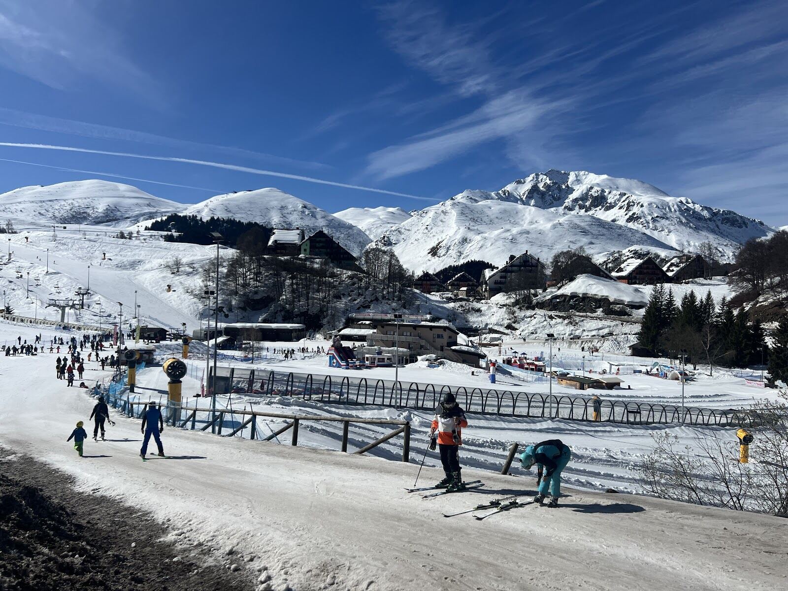 The sunny modern slopes of Prato Nevoso in the southern Piedmont mountains