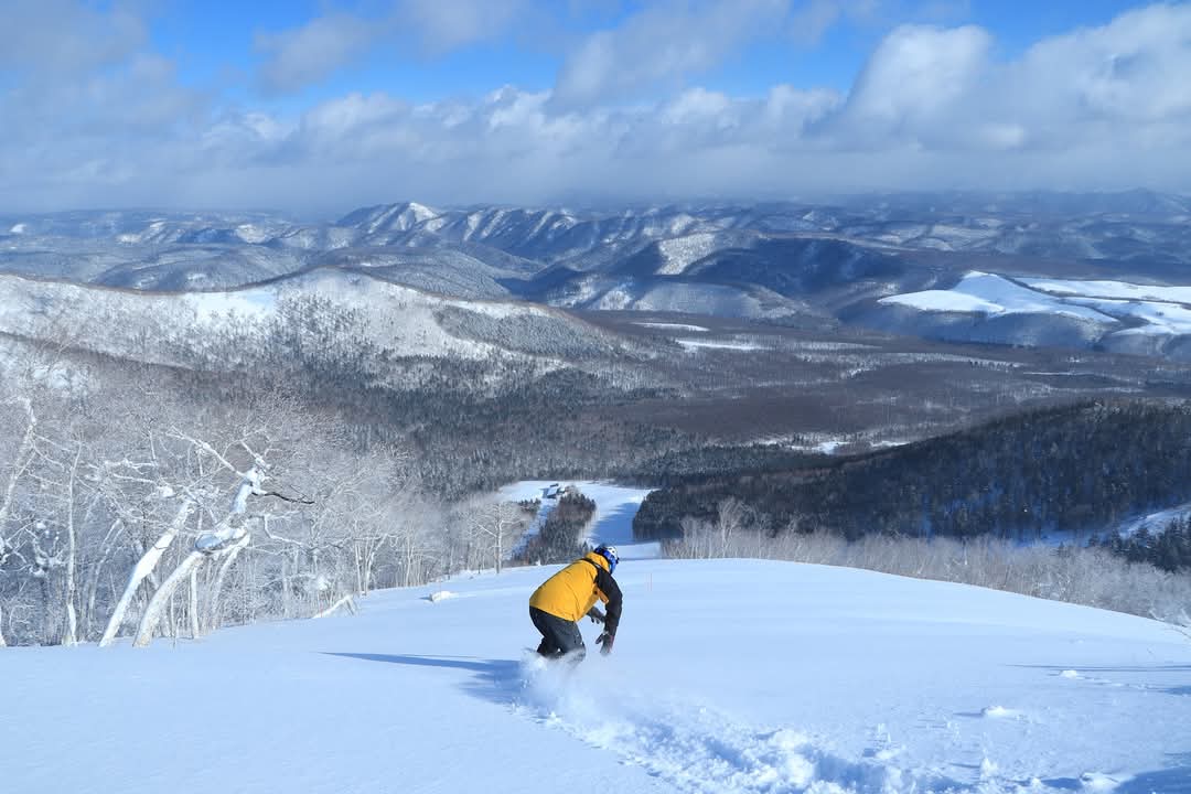 Snow covered slopes and trees at Sahoro resort in central Hokkaido