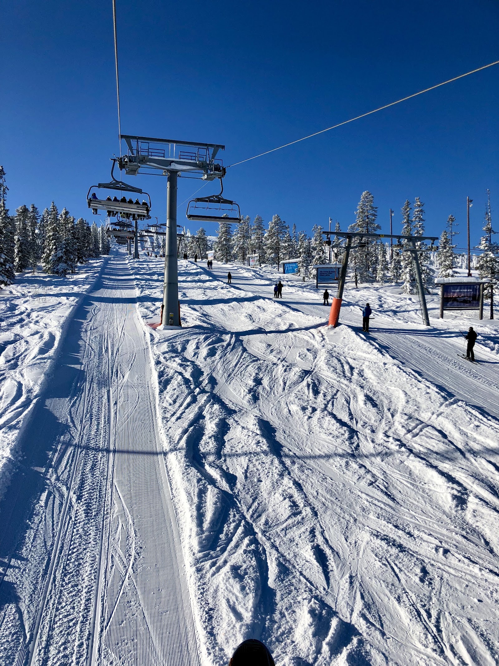Gentle snowy fells and family pistes across the linked Salen ski areas in Dalarna, Sweden