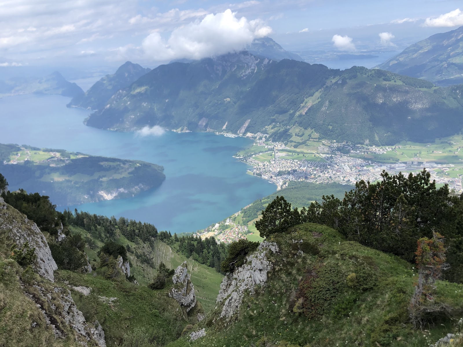 Sweeping views over Lake Lucerne and the central Swiss peaks from the Fronalpstock