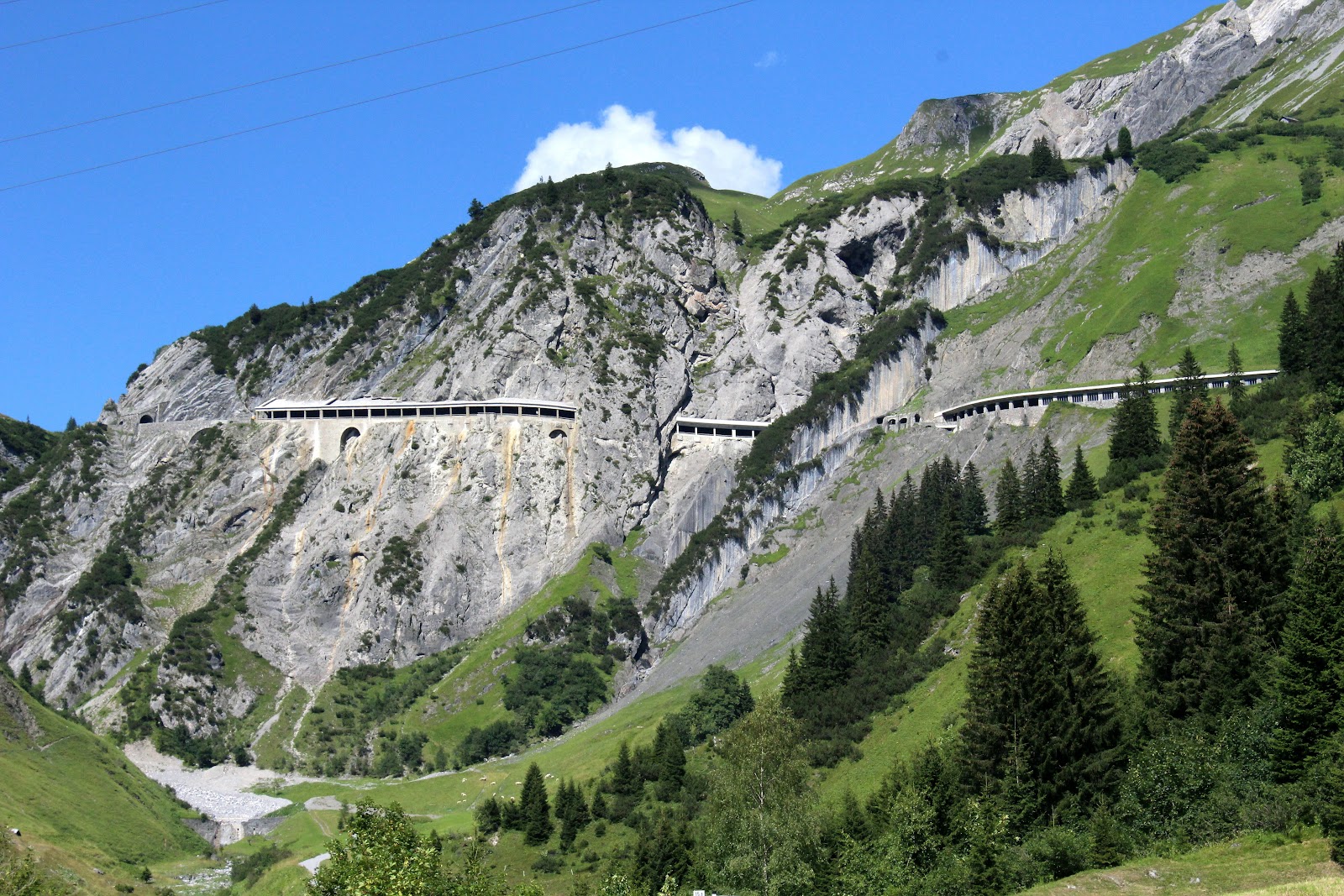 Linked Arlberg pistes shared with St Anton and Lech near Stuben