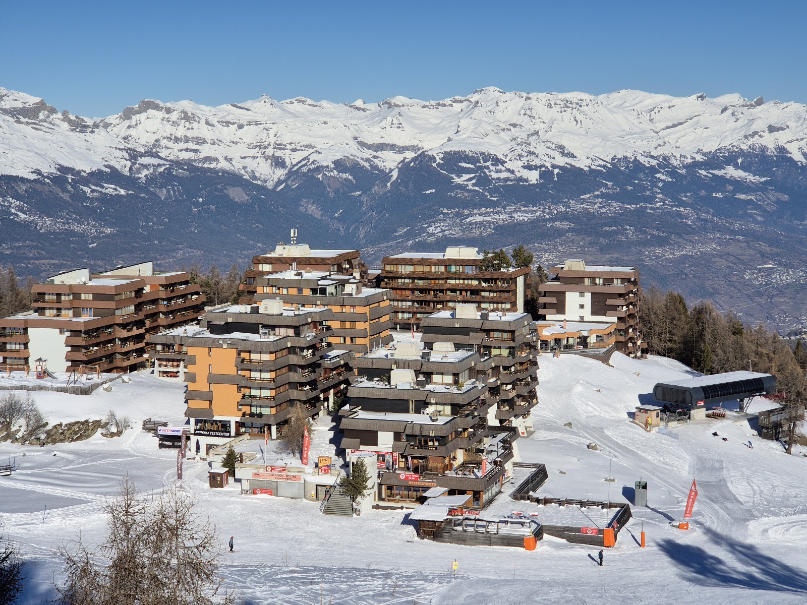 The high ski in ski out station of Thyon under snow