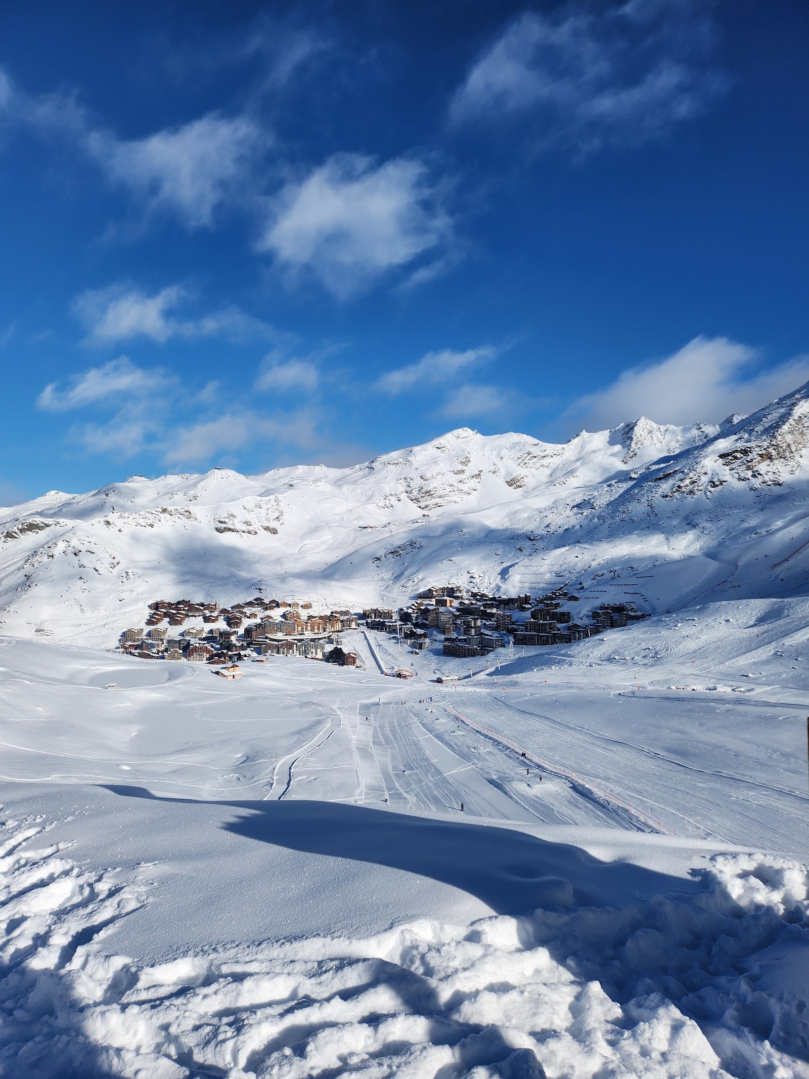 A snowy high alpine ridge above the resort