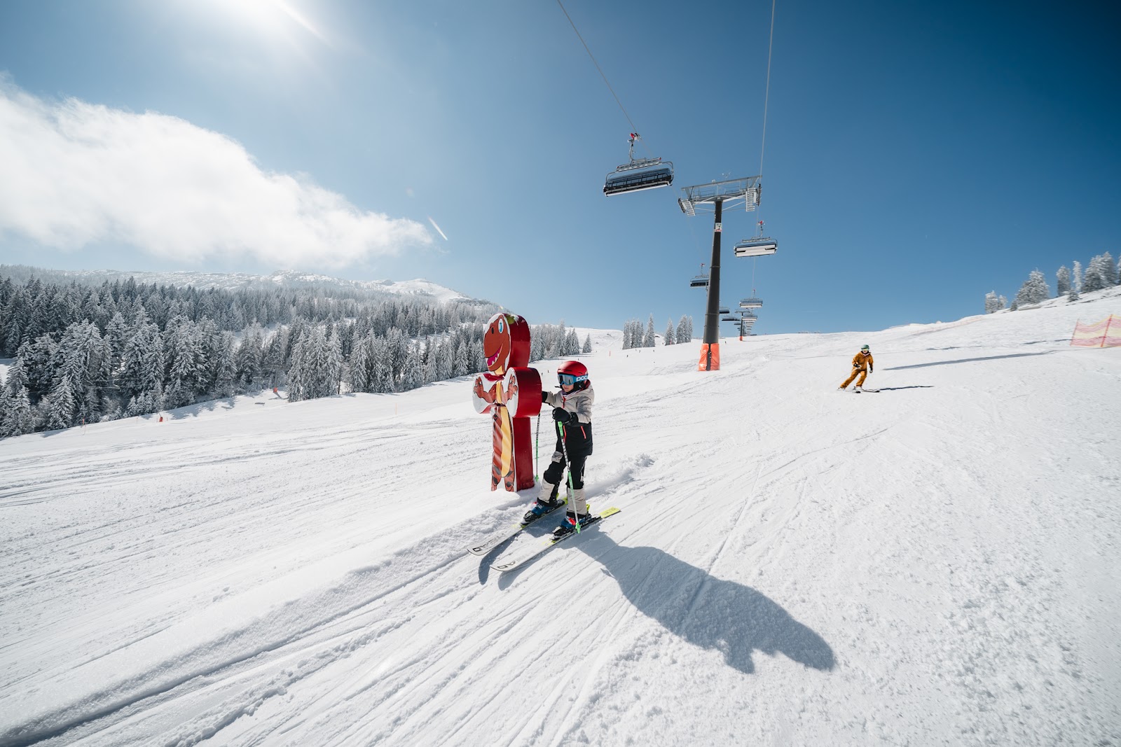 Wide gentle family runs at the Steinplatte ski area